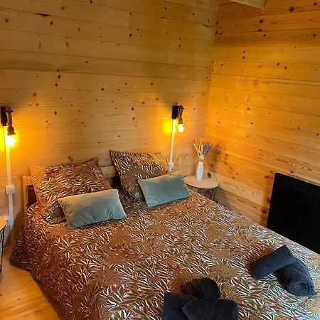 D Etangs Chalet *