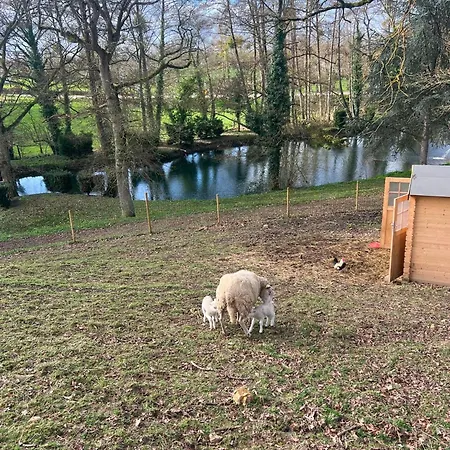 D Etangs Шале Beaumesnil (Calvados)